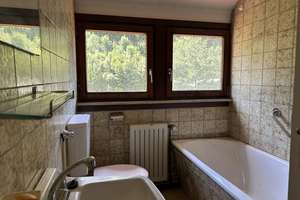 Platz für Ihre Wohnideen – Einfamilienhaus mit Potenzial in Triberg-Nußbach! – Die vollständige Adresse der Immobilie erhältst du vom Anbieter., 78098 Triberg im Schwarzwald – Vorschaubild 11