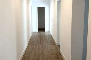 Alles drin: Einbauküche + Balkon + Wanne und Dusche – Arndtstraße 3, 39108 Stadtfeld Ost, Magdeburg – Vorschaubild 2