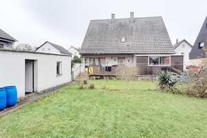 Vielseitiges Zweifamilienhaus: Großzügig mit Garten, ideal für Großfamilie oder Mehrgenerationen – Rastatt (Kreis) – Vorschaubild 1