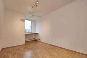 Sanierte 1-Zimmer-Wohnung mit Einbauküche in Mainz 5 Gehminuten zur Uni – Richard-Schirrmann-Straße 8, 55122 Hartenberg-Münchfeld, Mainz – Vorschaubild 2