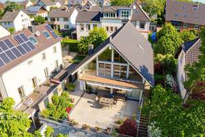 Exklusive Maisonette-Wohnung mit traumhaftem Rheinblick in begehrter Promenadenlage – Die vollständige Adresse der Immobilie erhältst du vom Anbieter., 51371 Hitdorf, Leverkusen – Vorschaubild 4