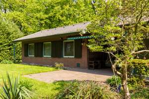 Freistehendes und großzügiges Einfamilienhaus mit weiterem Baufenster und großem Garten am Schloß – Die vollständige Adresse der Immobilie erhältst du vom Anbieter., 40589 Holthausen, Düsseldorf – Vorschaubild 3