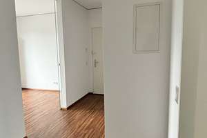 Lichtdurchflutete 2-Zimmer-Penthouse-Wohnung mit großem Balkon – Die vollständige Adresse der Immobilie erhältst du vom Anbieter., 65201 Schierstein, Wiesbaden – Vorschaubild 8