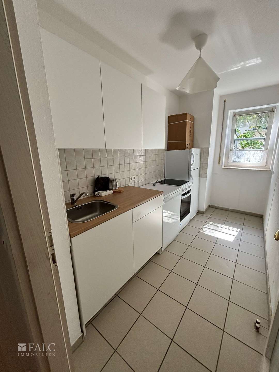 Top Kapitalanlage: Gut vermietet mit 3,86 % Rendite & Garage, Dresden – Bild 2