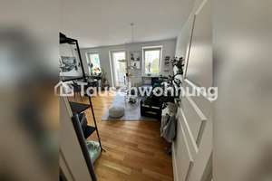 Tauschwohnung: Suche 3-Zimmer-Wohnung in Fhain, biete 2-Zimmer-Wohnung