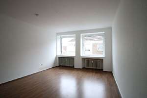 WG GEEIGNETE 2-ZIMMERWOHNUNG IN DER KREFELDER FUSSGÄNGERZONE ZU MIETEN! – Die vollständige Adresse der Immobilie erhältst du vom Anbieter., 47798 Stadtmitte, Krefeld – Vorschaubild 3
