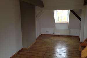 Charmante 2,5-Zimmer Dachgeschoss-Wohnung in Mainz-Oberstadt zu verkaufen – Obere Zahlbacher Straße 14, 55131 Oberstadt, Mainz – Vorschaubild 4