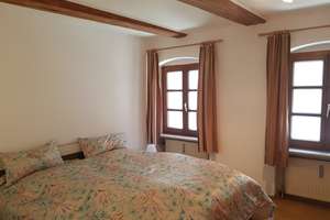 2-Zimmer-Wohnung mit Dachterasse und Einbauküche in der Regensburger Altstadt – Die vollständige Adresse der Immobilie erhältst du vom Anbieter., 93047 Innenstadt, Regensburg – Vorschaubild 2