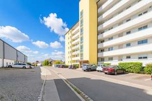 Kaufen und loslegen! 3,5-Zimmer-Wohnung mit Aufzug zum sanieren – Die vollständige Adresse der Immobilie erhältst du vom Anbieter., 92224 Kernstadt, Amberg – Vorschaubild 2