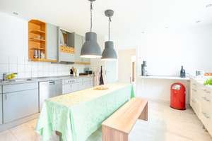 Freistehendes Einfamilienhaus in attraktiver Lage mit Pool, Sauna & Doppelgarage – Die vollständige Adresse der Immobilie erhältst du vom Anbieter., 41199 Odenkirchen-Mitte, Mönchengladbach – Vorschaubild 23