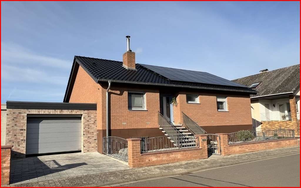 Immobilie in Gimbsheim - Bungalow mit Pool und großem Garten in ruhiger Wohnlage - Bild 0