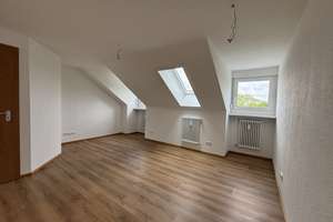Schöne 3-Zimmer-Dachgeschosswohnung in Neu-Ulm