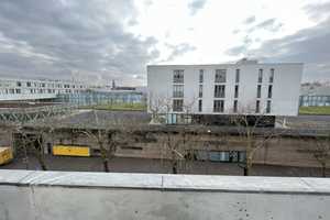 Property thumbnail 12