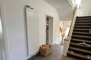 Ein Haus mit viel Platz, guter Raumaufteilung und einem pflegeleichten Garten – ideal für Familien,  – Die vollständige Adresse der Immobilie erhältst du vom Anbieter., 52351 Innenstadt, Düren – Vorschaubild 3