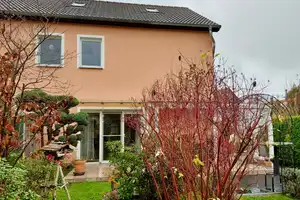 Charmante Doppelhaushälfte im Dorfkern Wartenberg - 5 Zimmer, Küche, Gäste-WC, Veranda – Berlin – Vorschaubild 1