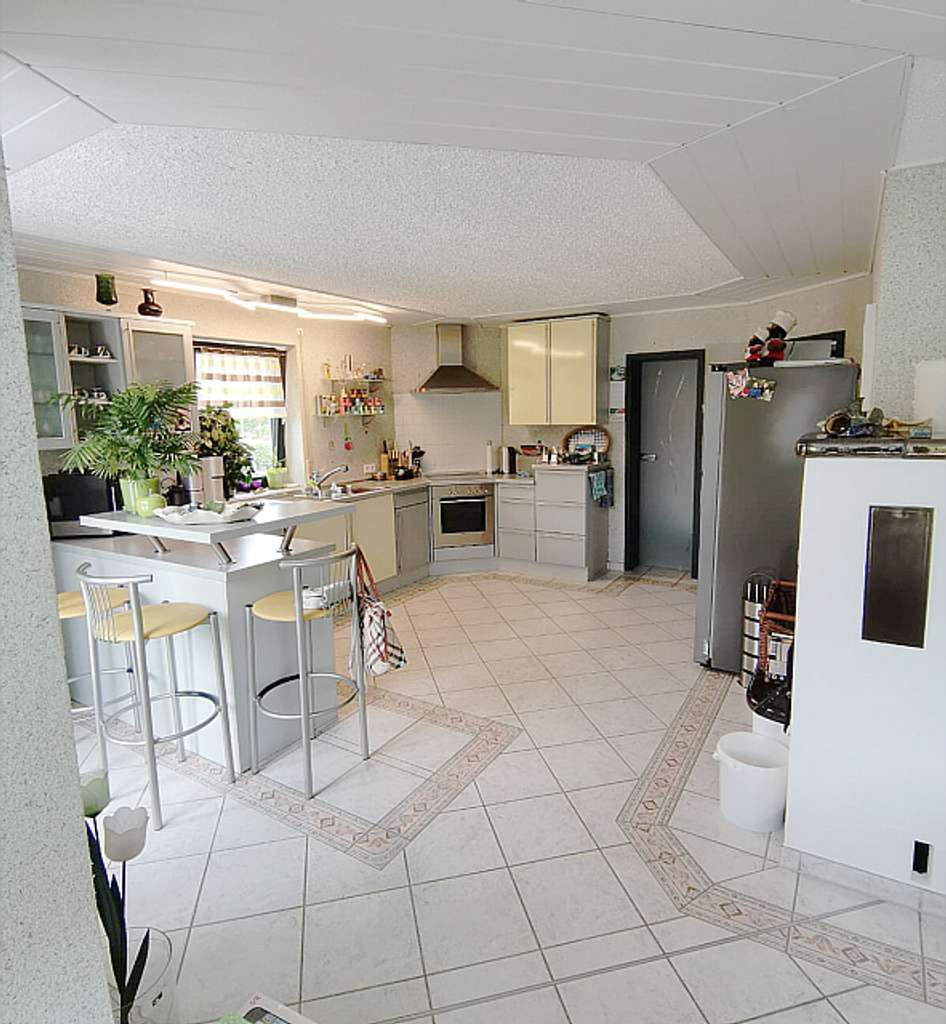 Immobilie in Gerhardshofen - Elegantes Einfamilienhaus mit 4 Zimmern in Gerhardshofen - Bild 2