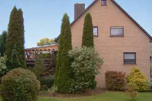Massiv, viel Platz - Einfamilienhaus in ruhiger Lage – Die vollständige Adresse der Immobilie erhältst du vom Anbieter., 38319 Remlingen – Vorschaubild 2