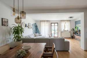 Familienfreundliches Reihenmittelhaus mit großzügigem Wohnkonzept, Garten und Stellplatz – Die vollständige Adresse der Immobilie erhältst du vom Anbieter., 6198 Salzmünde – Vorschaubild 3