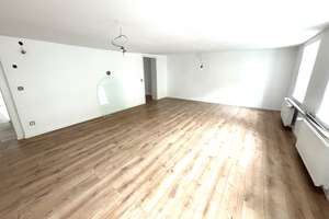 Modernisierte DHH inkl. 196m² Wohnfl., Garage, Balkon, Terrasse uvm. – Tillostraße 22, 79848 Bonndorf im Schwarzwald – Vorschaubild 17