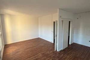Attraktives Wohnportfolio mit Entwicklungspotenzial und attraktivem Einstiegspreis – Wirthstrasse 1-7, 6849 Süd, Dessau-Roßlau – Vorschaubild 2