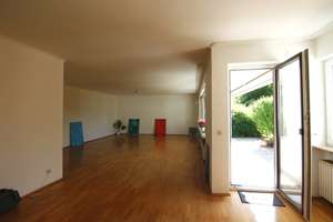 Leben mit Weitblick: Großzügiger Bungalow in Sankt-Augustin- Niederpleis  – Die vollständige Adresse der Immobilie erhältst du vom Anbieter., 53757 Sankt Augustin – Vorschaubild 9