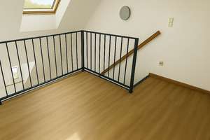 *Reserviert* Frisch renoviert & leerstehend: 1-Zimmer-Maisonettewohnung mit Aufzug – Die vollständige Adresse der Immobilie erhältst du vom Anbieter., 68199 Neckarau, Mannheim – Vorschaubild 3