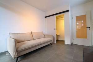 Modernes Apartment mit Loggia, Einbauküche und eigenem Stellplatz – 50858 Weiden, Köln – Vorschaubild 6