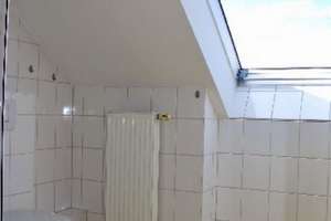 Kompaktes Reihenmittelhaus mit sonnigem Südgarten, Einbauküche und guter Anbindung – Carl-Orff-Straße 26, 85356 Freising – Vorschaubild 14