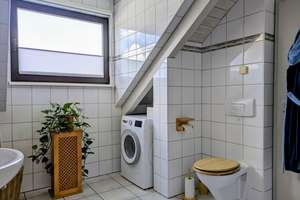 Exklusive 3 Zimmer- DG Wohnung in Mannheim-Wallstadt, EBK u. Balkon inklusive – Limbacher 21, 68259 Wallstadt, Mannheim – Vorschaubild 13