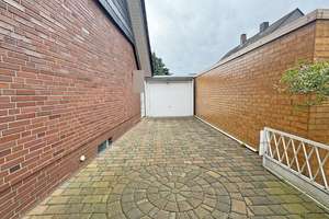 Voerde-Spellen: Doppeltes Wohnglück – Eigenbedarf trifft Rendite – Die vollständige Adresse der Immobilie erhältst du vom Anbieter., 46562 Voerde (Niederrhein) – Vorschaubild 6