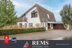 Provisionsfrei: Großzügiges und sehr gepflegtes Einfamilienhaus mit ELW in Bestlage von Plüderhausen – Rems-Murr-Kreis – Vorschaubild 1