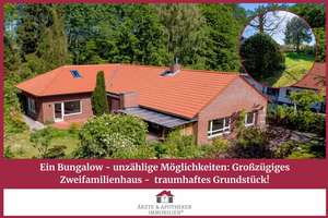 Ein Bungalow - unzählige Möglichkeiten: Großzügiges Zweifamilienhaus -  traumhaftes Grundstück!