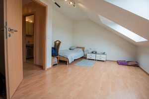 Privatsphäre & Komfort - Reihenhaus mit Garten, Garage & Balkon! – Mönchengladbach – Vorschaubild 22