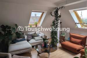 Tauschwohnung: Helle 2 Raum DG Wohnung mit uneinsehbarem Balkon