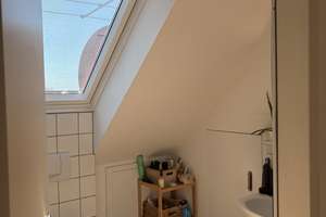 Exklusive 2-Raum-Wohnung in Erlangen (befristet) – Die vollständige Adresse der Immobilie erhältst du vom Anbieter., 91052 Stubenloh, Erlangen – Vorschaubild 4