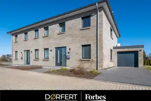 Moderne Doppelhaushälfte mit durchdachter Ausstattung und hoher Energieeffizienz in Schneverdingen – Heidekreis – Vorschaubild 1
