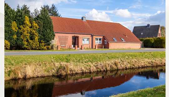 Bild von Fehnhaus an der Wieke – Zweifamilienhaus mit Modernisierungen und Potenzial