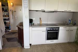 Spektakulärer Weitblick
Vermietetes 1-Zimmer-Apartment
am Elbe-Einkaufszentrum – Die vollständige Adresse der Immobilie erhältst du vom Anbieter., 22609 Osdorf, Hamburg – Vorschaubild 6