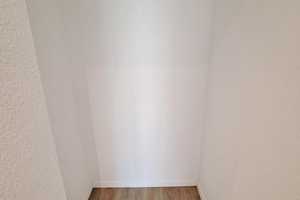 ! Wohnen in der Beimssiedlung - sanierte 2 Raum mit Balkon und Dusche ! – Völpker Str. 16, 39110 Magdeburg – Vorschaubild 7