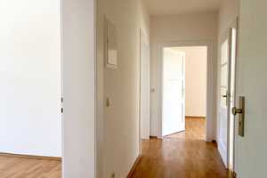 Hervorragender Zuschnitt -  3 Zimmerwohnung mit Balkon – Dorotheenstraße 41, 9113 Chemnitz – Vorschaubild 2