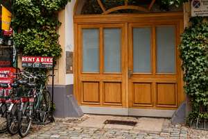 *Kapitalanlage* Gepflegte 2-Zimmer-Altbauwohnung im Stuckaltbau im Wins-Viertel – Die vollständige Adresse der Immobilie erhältst du vom Anbieter., 10405 Prenzlauer Berg, Berlin – Vorschaubild 14