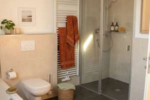 Urbaner Rückzugsort mit Charakter – exklusive Dachgeschosswohnung mit Domblick – Die vollständige Adresse der Immobilie erhältst du vom Anbieter., 99084 Altstadt, Erfurt – Vorschaubild 4