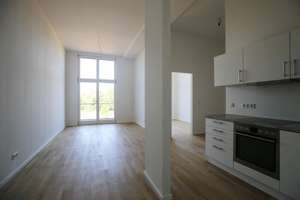 Attraktive 2-Zimmerwohnung mit großem Sonnenbalkon – Platz des 4. Juli 8, 14167 Lichterfelde, Berlin – Vorschaubild 2