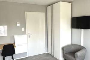 modernes, möbliertes  1-Zimmer-Apartment in Karlsruhe – Östliche Rheinbrückenstr. 17, 76187 Knielingen, Karlsruhe – Vorschaubild 4