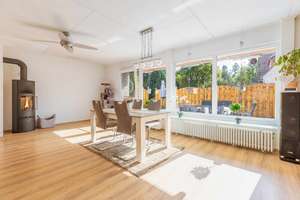 Charmantes Einfamilienhaus mit Garten, Terrasse, Kamin und behaglichem Wohnambiente – Die vollständige Adresse der Immobilie erhältst du vom Anbieter., 21502 Geesthacht – Vorschaubild 5