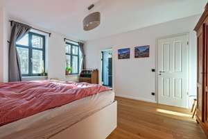 Modernisierte 4-Zimmer-Altbau-Wohnung im Graefekiez mit zwei Bädern, Aufzug und Balkon – Graefestraße 80, 10967 Kreuzberg, Berlin – Vorschaubild 11