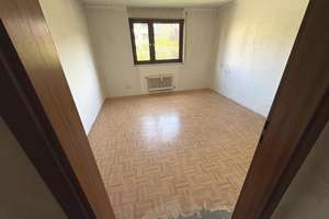 3 ½-Zi.-ETW in 1. OG mit Südbalkon und TG-Stellplatz – Die vollständige Adresse der Immobilie erhältst du vom Anbieter., 70619 Heumaden, Stuttgart – Vorschaubild 8