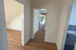 Helle 3-Zimmer-Wohnung nach Kernsanierung in ruhiger Lage – Lessingstraße 25, 38350 Helmstedt – Vorschaubild 4