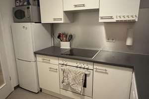 Befristet zur Untermiete! Helle 3-Zimmer-Wohnung mit Balkon im 3. OG in München-Bogenhausen – Oberföhringer Straße 240a, 81925 Oberföhring, München – Vorschaubild 5