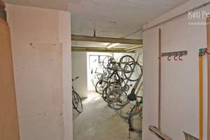 Solide 3-Zi-Wohnung mit Süd-West-Balkon und gutem Vermietungspotenzial – Chiemgaustraße 140, 81549 Balanstraße-West, München – Vorschaubild 14